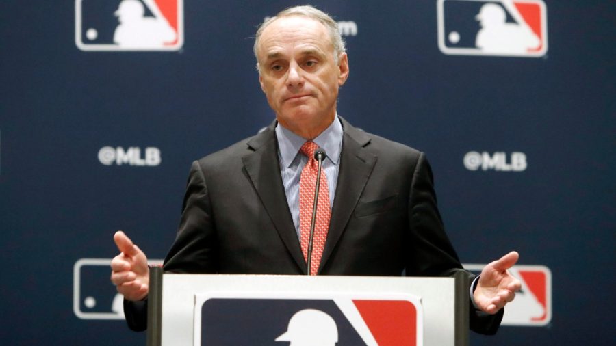 Stepping+in--+Major+League+Baseball+Commissioner+Rob+Manfred+speaks+out+on+the+lockout+to+the+public.+Manfred+believes+talks+are+gaining+momentum+and+a+deal+will+be+reached+soon.+